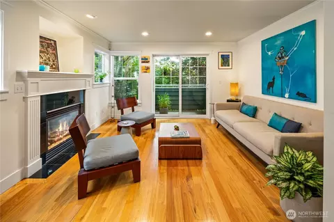 Living - 128 B 25th Ave E, Seattle, WA 98112 photo 1 of 1