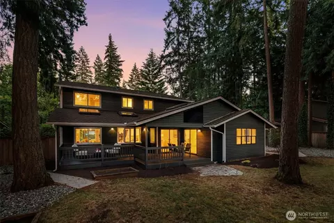 3211 220th Ave SE, Sammamish, WA 98075