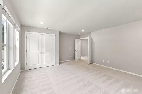 Bedroom - 18419 7th Ave W, Bothell, WA 98012 photo 6 of 8