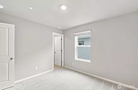 Bedroom - 18419 7th Ave W, Bothell, WA 98012 photo 8 of 8
