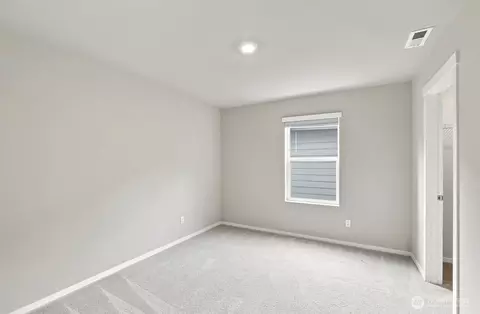 Bedroom - 18419 7th Ave W, Bothell, WA 98012 photo 7 of 8