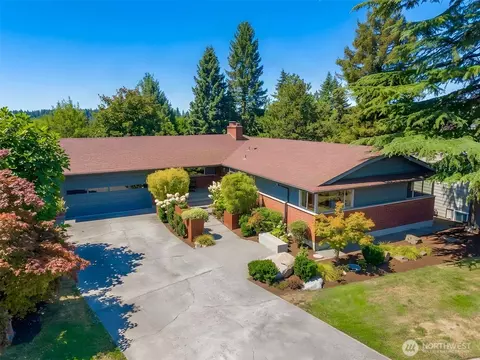 4108 NE 96th St, Seattle, WA 98115