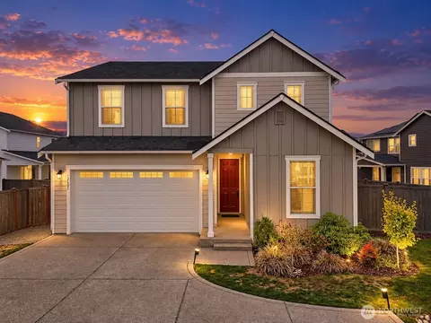 12605 176th St E, Puyallup, WA 98374