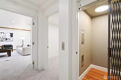 Entry Way - 719 Harvard Ave E, Seattle, WA 98102 photo 5 of 5