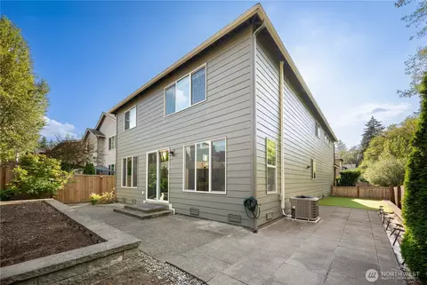 Exterior - 20340 85th Pl NE, Bothell, WA 98011 photo 2 of 3
