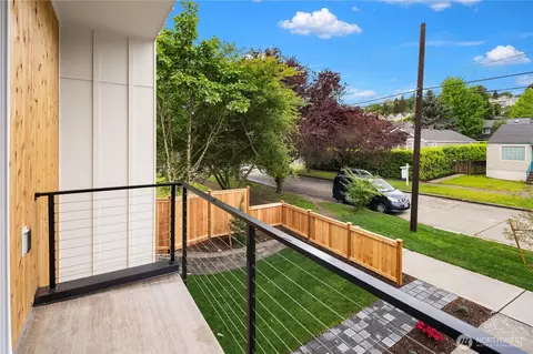 Exterior - 116 29th Ave E, Seattle, WA 98112 photo 2 of 3
