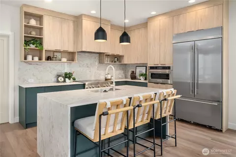 Kitchen - 116 29th Ave E, Seattle, WA 98112 photo 3 of 4
