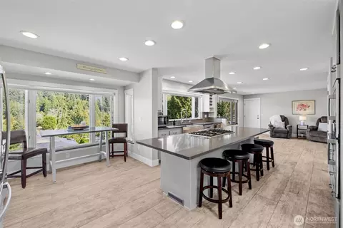 Kitchen - 16231 Valhalla Dr, Bothell, WA 98011 photo 1 of 4