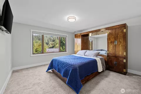 Bedroom - 16231 Valhalla Dr, Bothell, WA 98011 photo 5 of 6