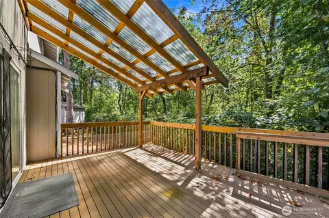 Exterior - 25517 35th Ave E, Spanaway, WA 98387 photo 4 of 6