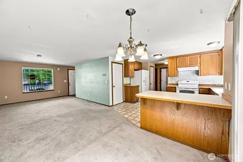 Living - 25517 35th Ave E, Spanaway, WA 98387 photo 4 of 4