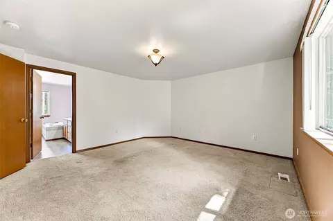 Bedroom - 25517 35th Ave E, Spanaway, WA 98387 photo 4 of 4