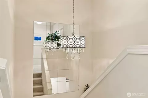 Entry Way - 5822 14th Dr W #B, Everett, WA 98203 photo 3 of 3