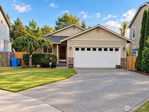 8123 146th St E, Puyallup, WA 98375