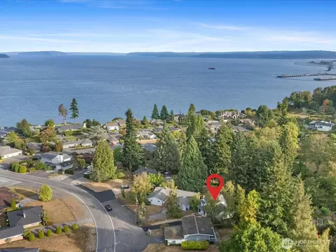 View/Area - 817 Olympic Blvd #B, Everett, WA 98203 photo 3 of 5