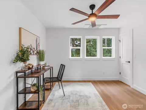 Other - 817 Olympic Blvd #B, Everett, WA 98203 photo 3 of 4