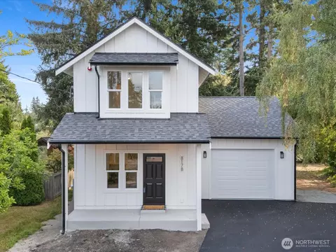 Exterior - 817 Olympic Blvd #B, Everett, WA 98203 photo 8 of 8