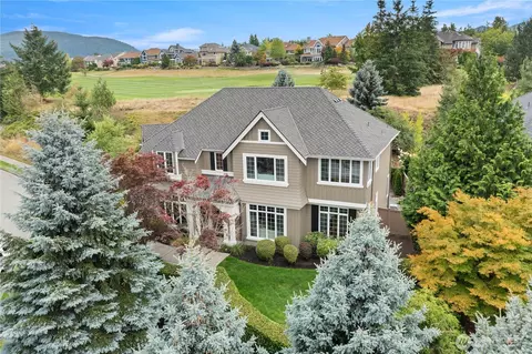 6767 Cascade Ave SE, Snoqualmie, WA 98065