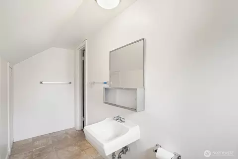 Bath - 9917 NE 190th St, Bothell, WA 98011 photo 2 of 3