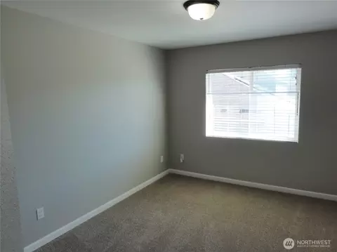 Bedroom - 18505 11th Ln E, Spanaway, WA 98387 photo 3 of 6