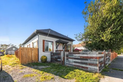 119 C St NW, Auburn, WA 98001
