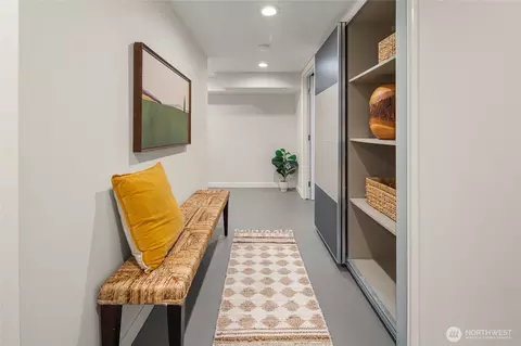 Entry Way - 3205 E Pine St, Seattle, WA 98122 photo 1 of 1