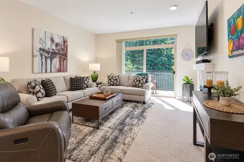 Living - 15700 116th Ave NE #209, Bothell, WA 98011 photo 1 of 2