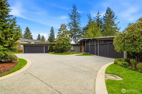 Exterior - 316 Heather Rd, Everett, WA 98203 photo 3 of 5