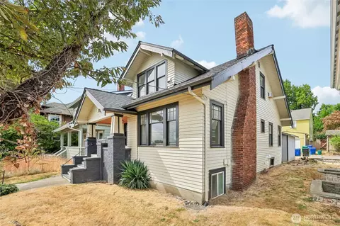 4545 5th Ave NE, Seattle, WA 98105