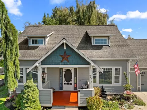 1106 N 8th St, Mount Vernon, WA 98273