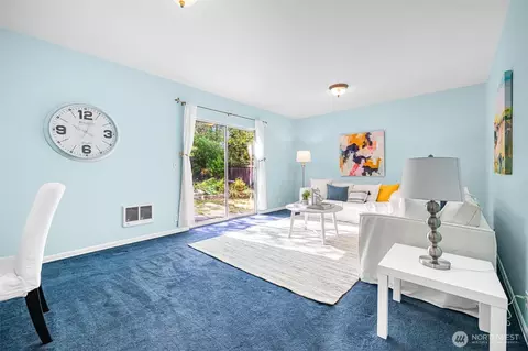 Living - 1226 224th Pl SW, Bothell, WA 98021 photo 3 of 4
