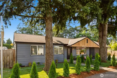 11262 C St S, Tacoma, WA 98444