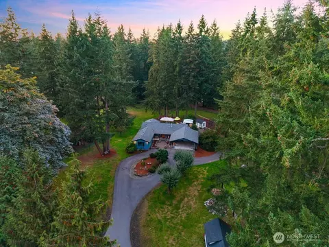 15620 NE 165th St, Woodinville, WA 98072
