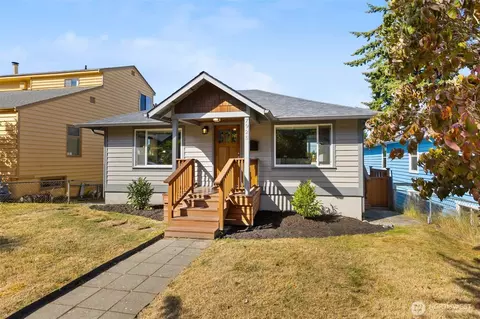 7925 15th Ave SW, Seattle, WA 98106