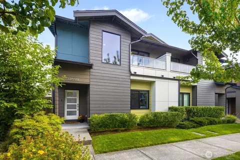 32698 Madrona Ave SE, Black Diamond, WA 98010