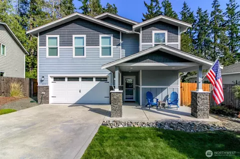 8872 Selbo Peak Pl NW, Bremerton, WA 98311