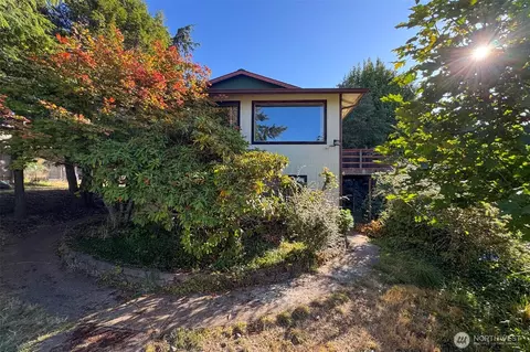 1008 E 9th St, Port Angeles, WA 98362