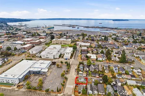 View/Area - 1711 24th St, Everett, WA 98201 photo 2 of 3