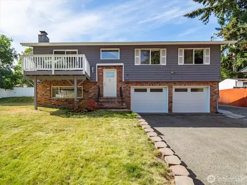 4829 S 166th St, Seatac, WA 98188