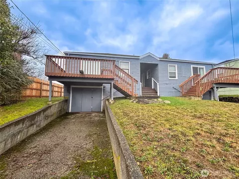 2017 Ab Vandalia Ave, Bremerton, WA 98310