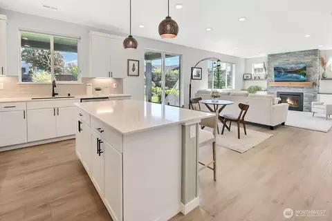 Kitchen - 1159 Williams Pl, Enumclaw, WA 98022 photo 4 of 6