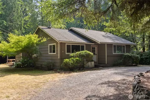 18833 NE 143rd St, Woodinville, WA 98072