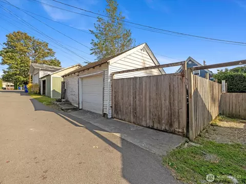 Other - 2407 Everett Ave, Everett, WA 98201 photo 2 of 7
