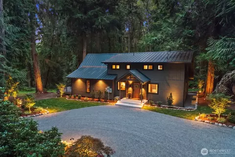 12930 SW 204th St, Vashon, WA 98070