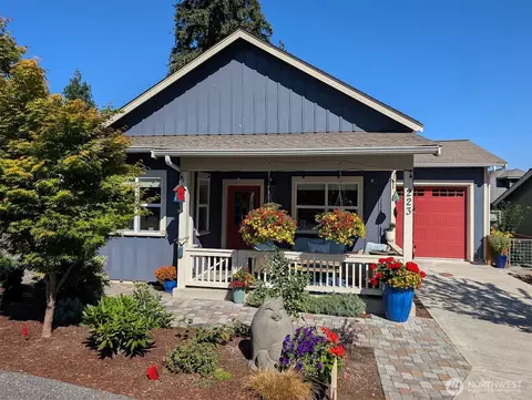 Exterior - 223 Clover Ct, Langley, WA 98260 photo 1 of 9