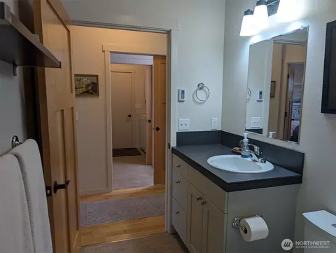 Bath - 223 Clover Ct, Langley, WA 98260 photo 2 of 2