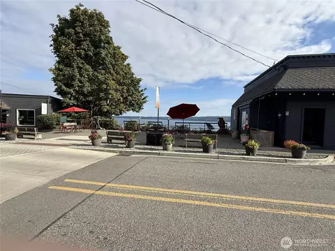 Exterior - 223 Clover Ct, Langley, WA 98260 photo 9 of 9