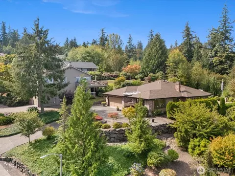 View/Area - 5032 Narbeck Ave, Everett, WA 98203 photo 3 of 8
