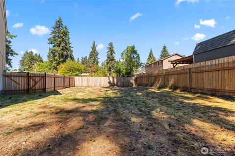 Exterior - 25513 33rd Ave E, Spanaway, WA 98387 photo 6 of 7