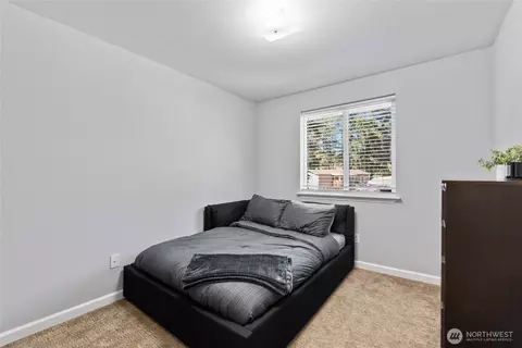 Bedroom - 25513 33rd Ave E, Spanaway, WA 98387 photo 2 of 2